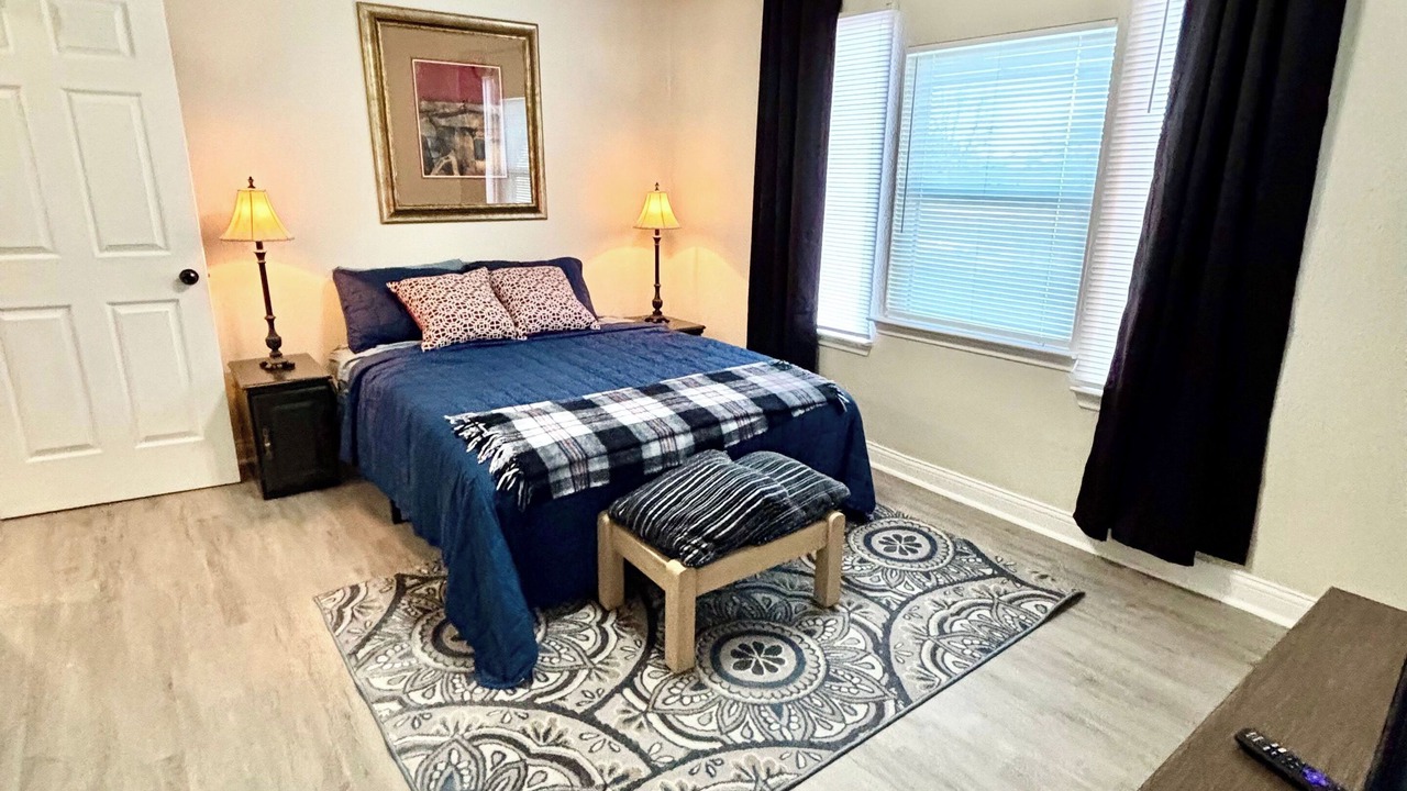 Photo of Bedroom in Midland