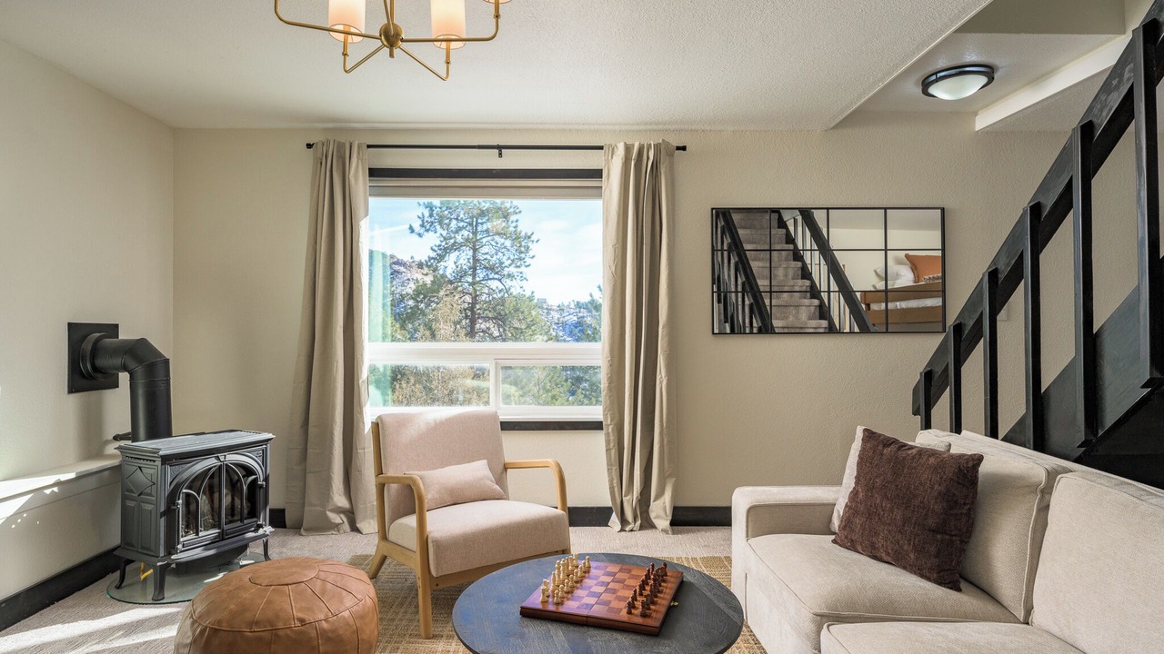 Photo of Livingroom in Bailey