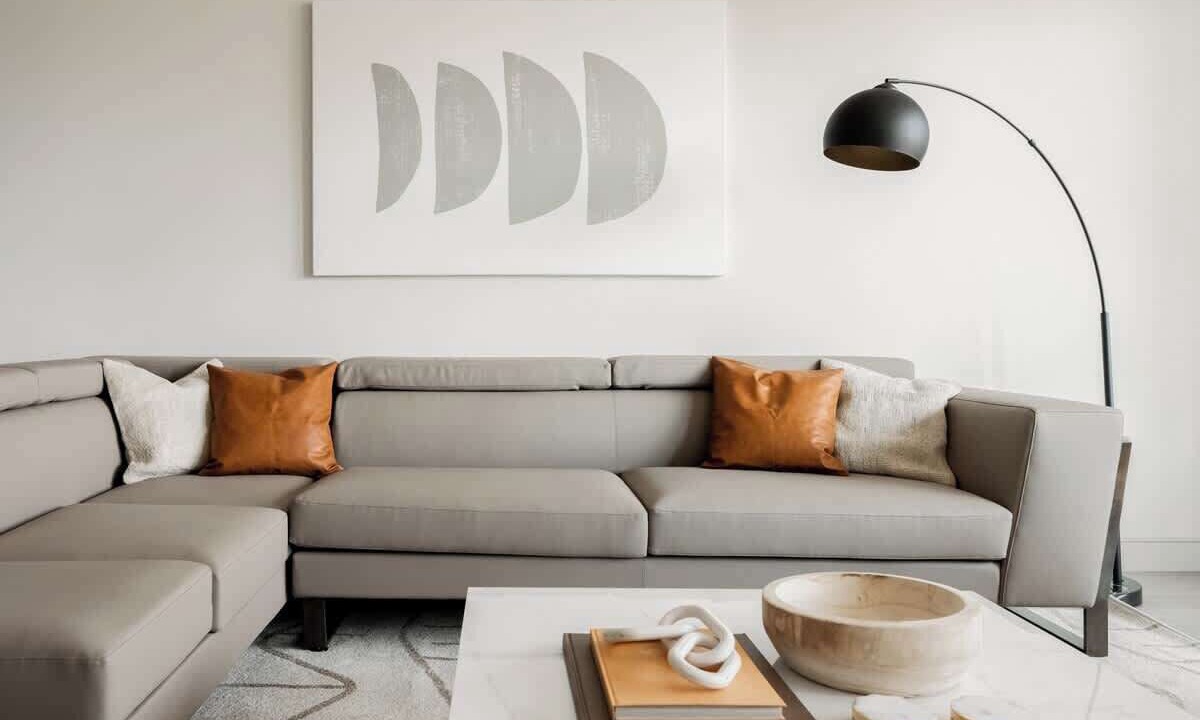 Photo of Livingroom in Jefferson Park