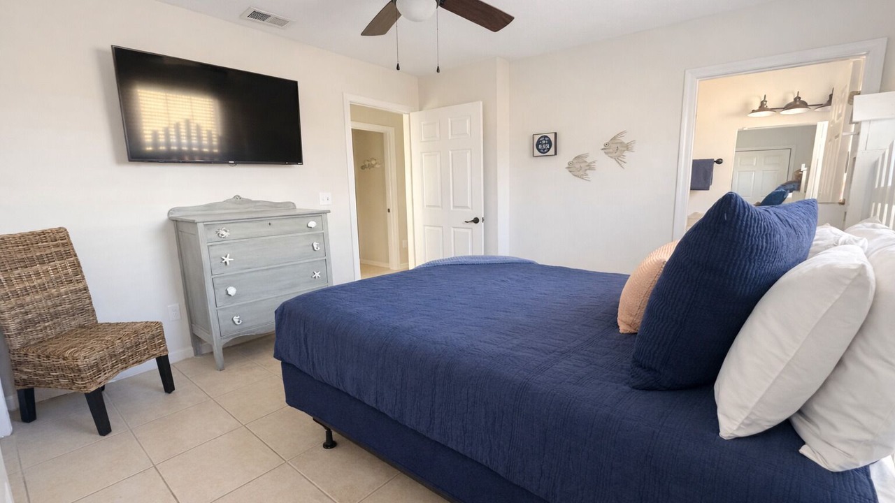 Photo of Bedroom in Treasure Cove