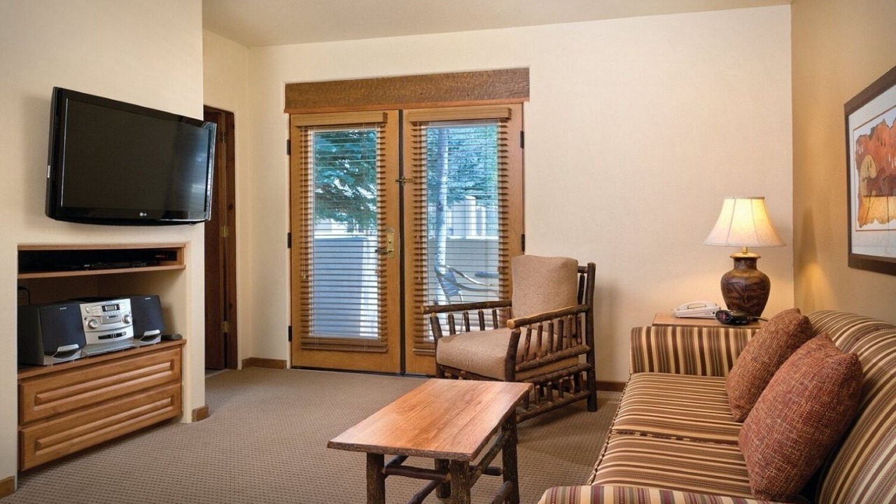 Photo of Livingroom in Taos