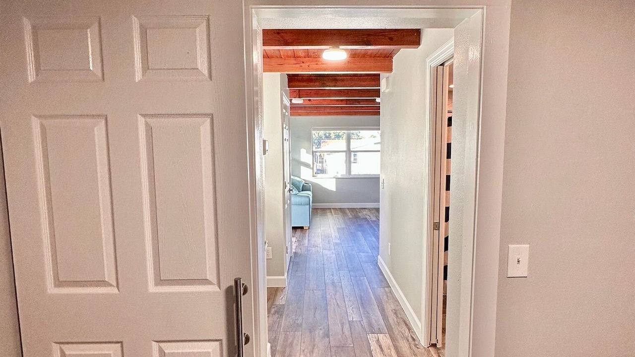 Photo of Bedroom in Tavares