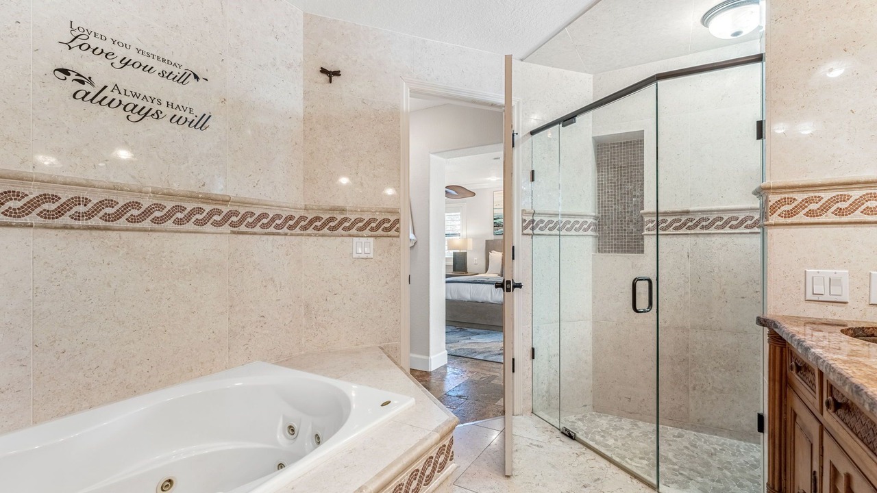 Photo of Bathroom in Cocoa Isles