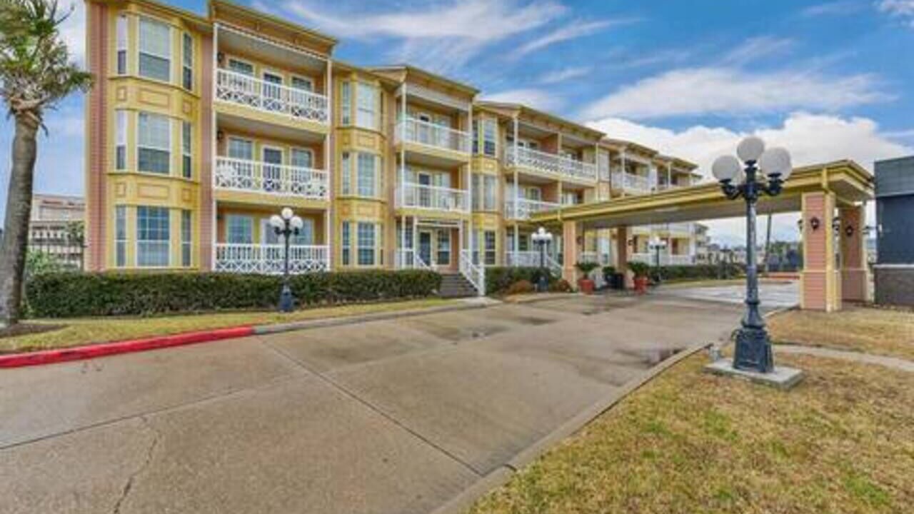 Photo of Others in Galveston