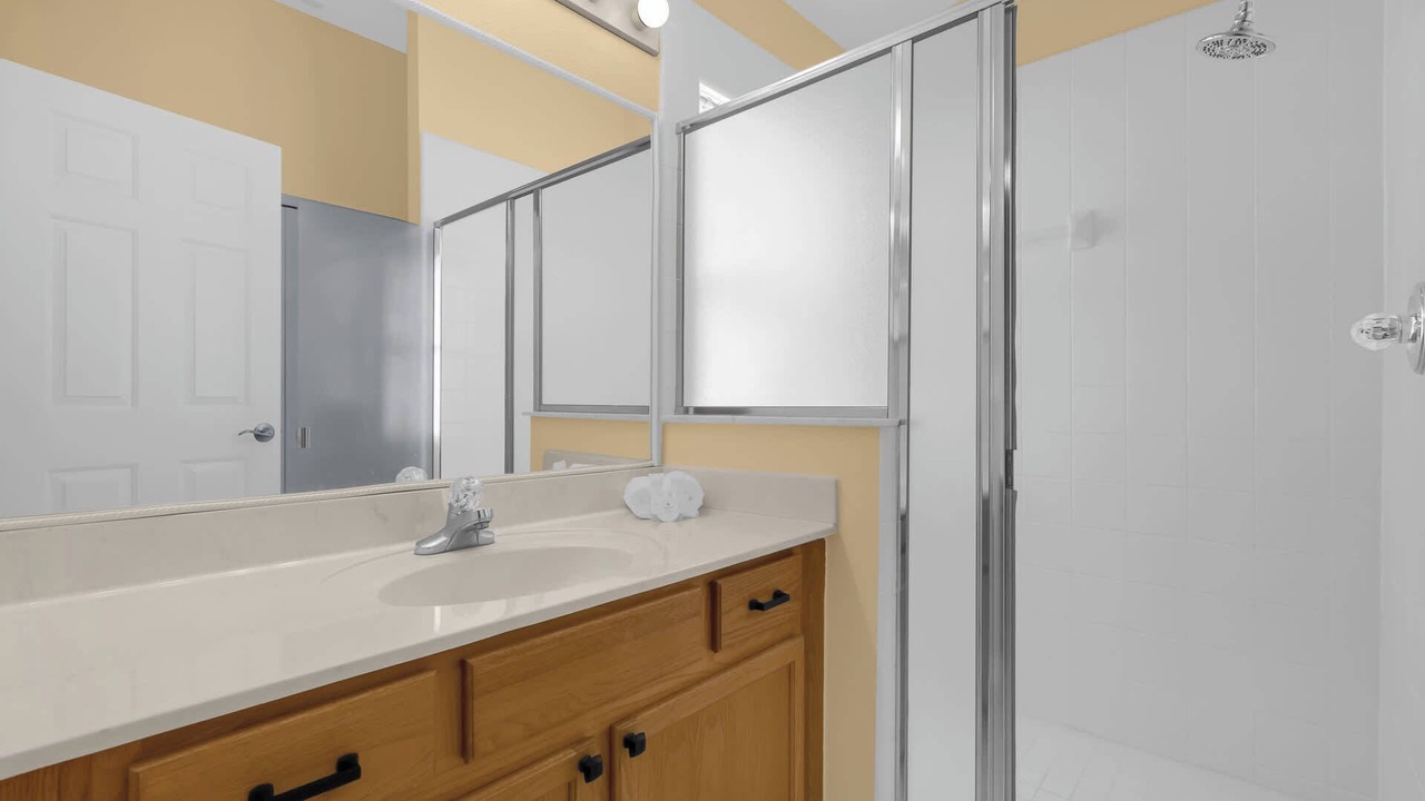 Photo of Bathroom in Eagle Pointe South