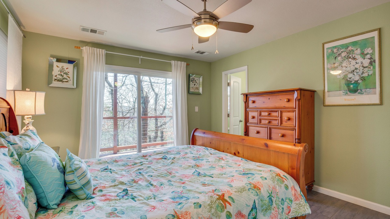 Photo of Bedroom in Pottsboro