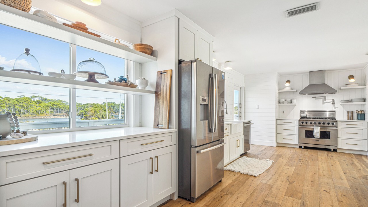 Photo of Kitchen in Dune Allen Beach