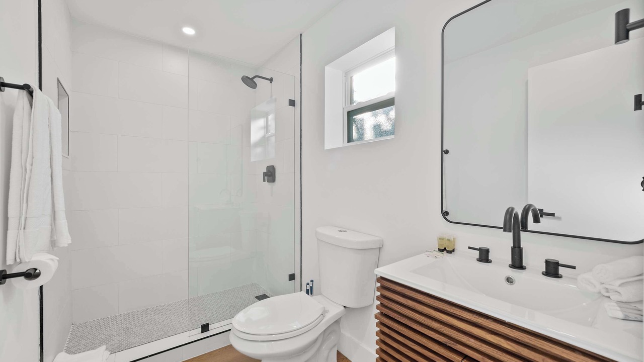 Photo of Bathroom in Victoria Park