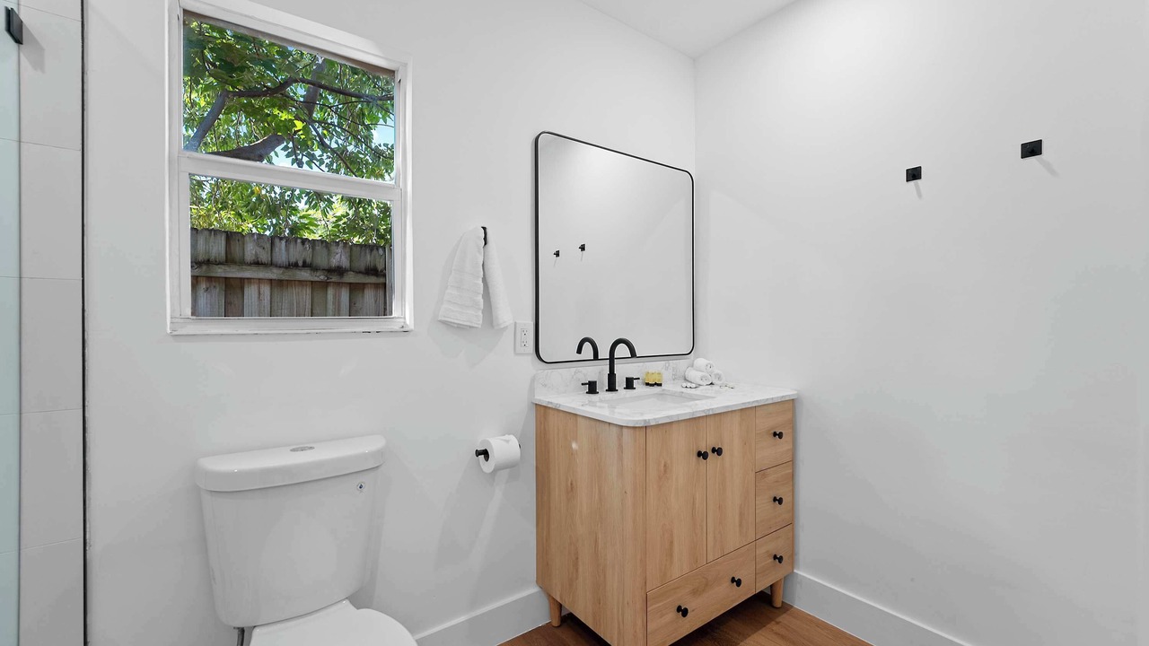 Photo of Bathroom in Victoria Park