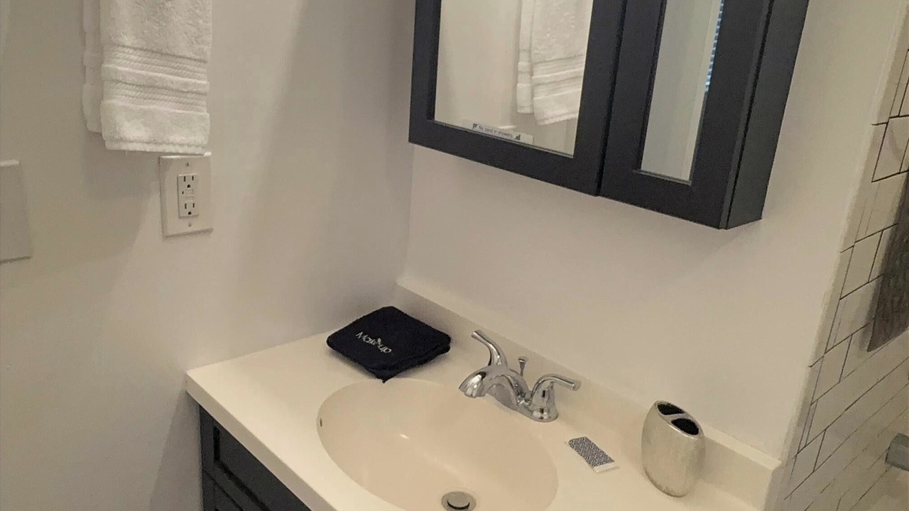 Photo of Bathroom in Marineland Acres