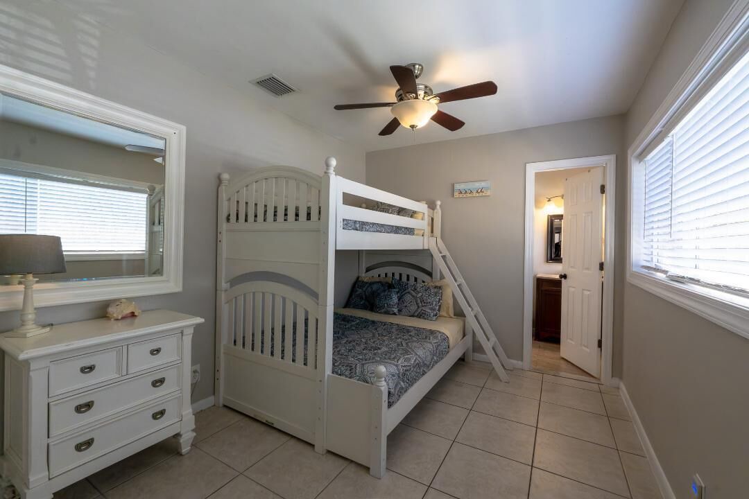 Photo of Bedroom in Pompano Beach