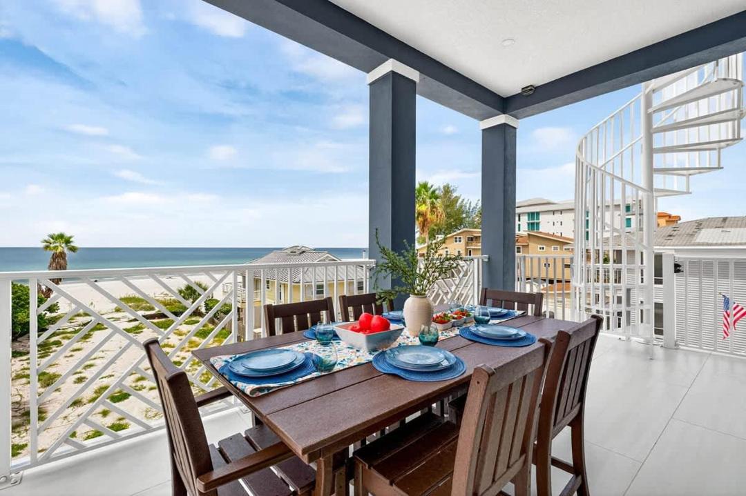 Photo of Patio Balcony in Indian Shores