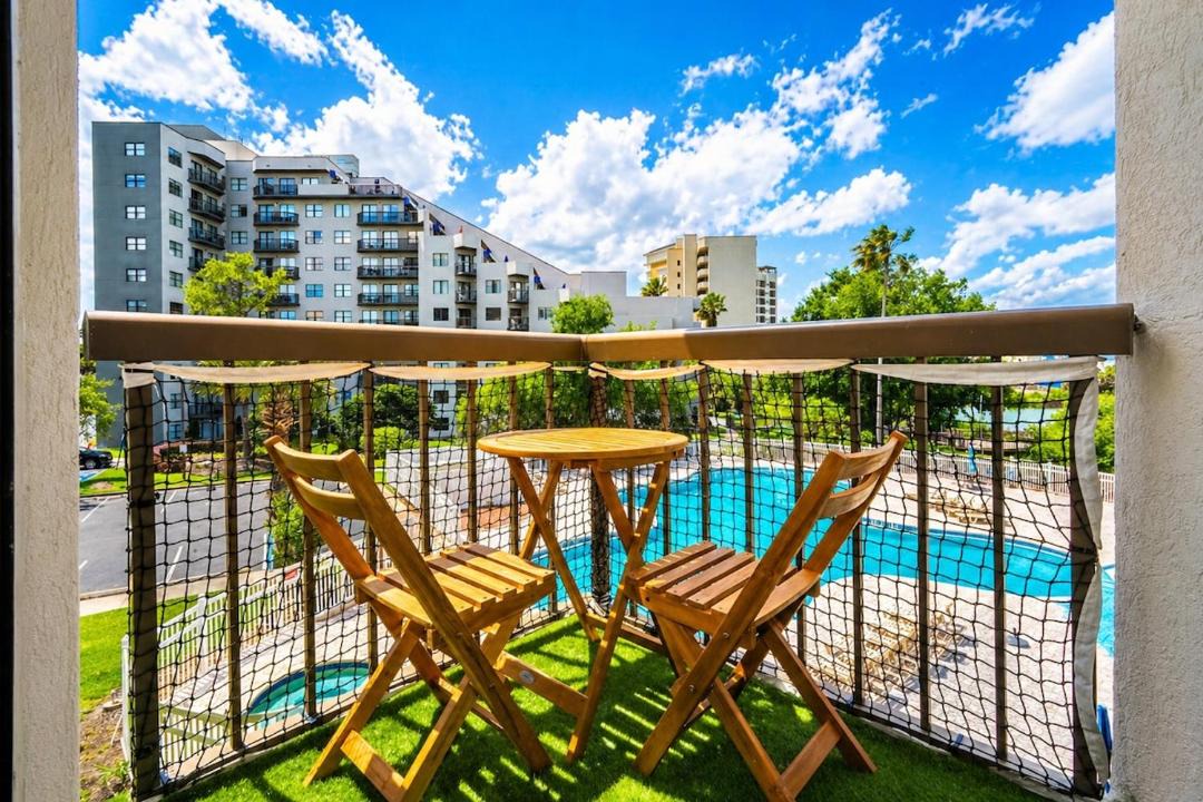 Photo of Patio Balcony in Florida Center