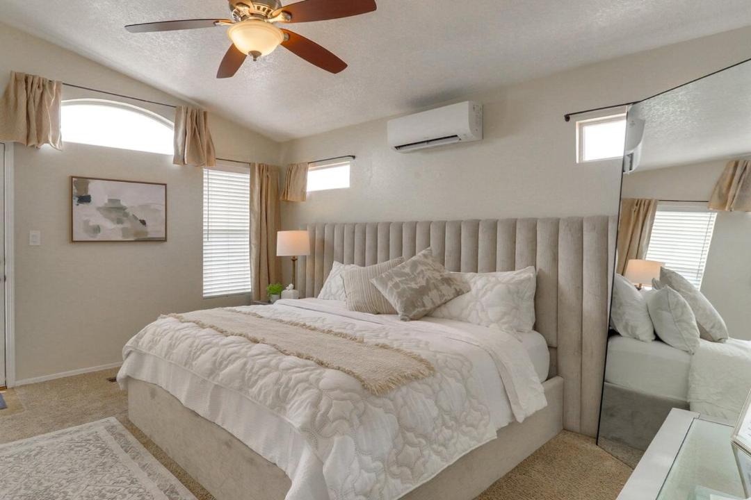 Photo of Bedroom in Alban Hills