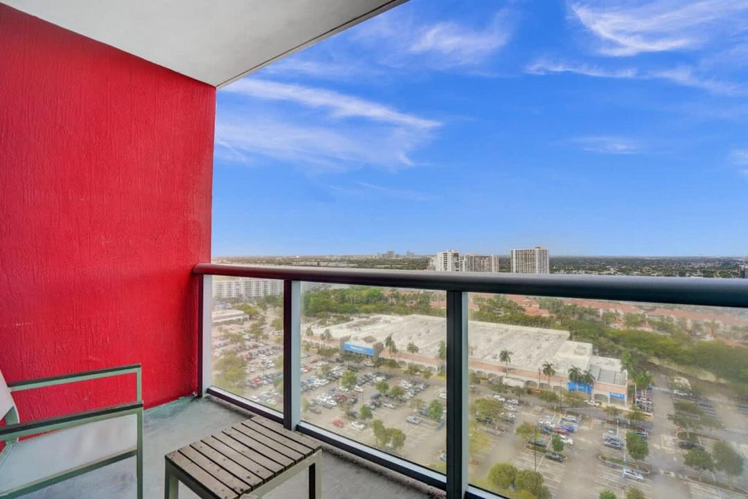 Photo of Patio Balcony in Hallandale Beach