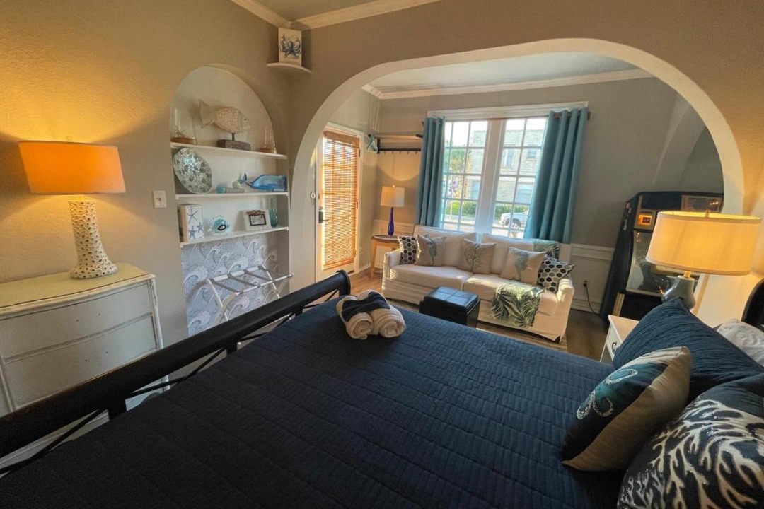 Photo of Bedroom in Galveston