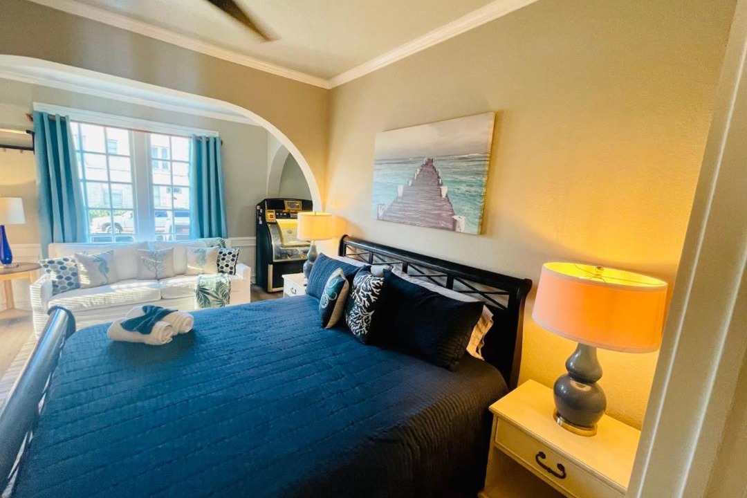 Photo of Bedroom in Galveston