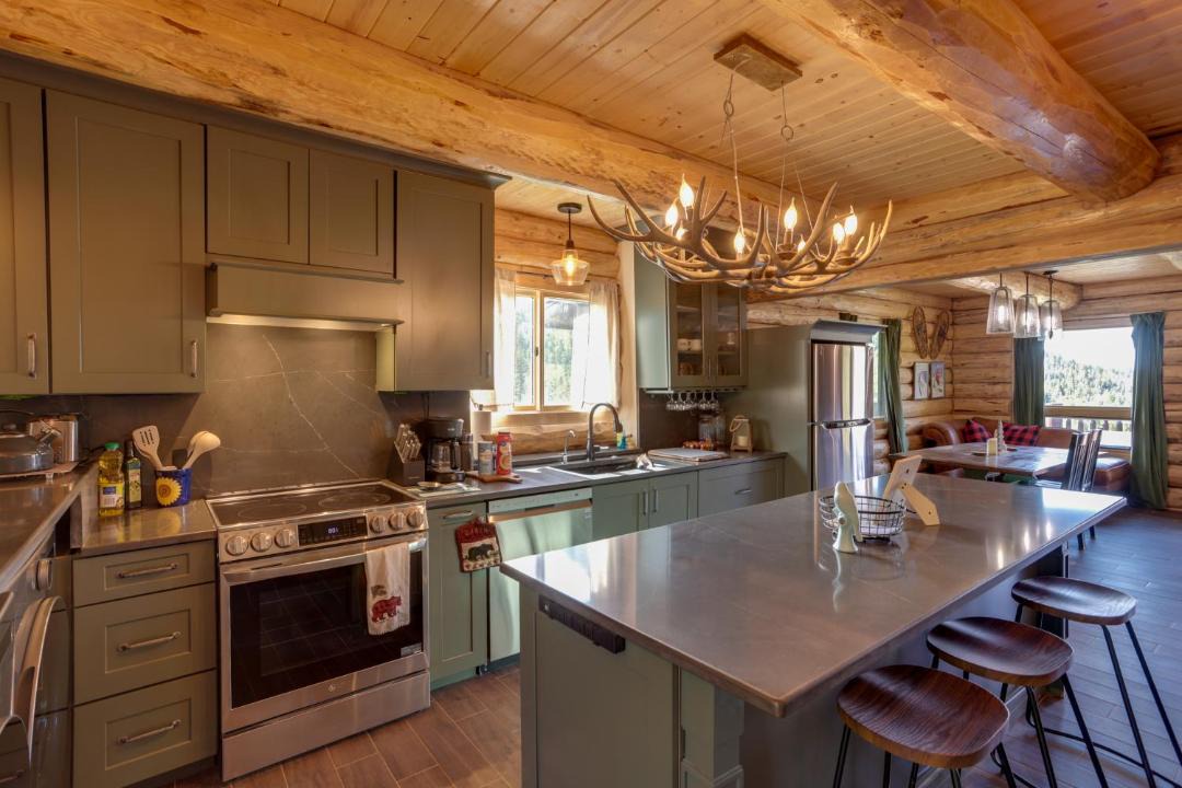 Photo of Kitchen in Columbine Lake