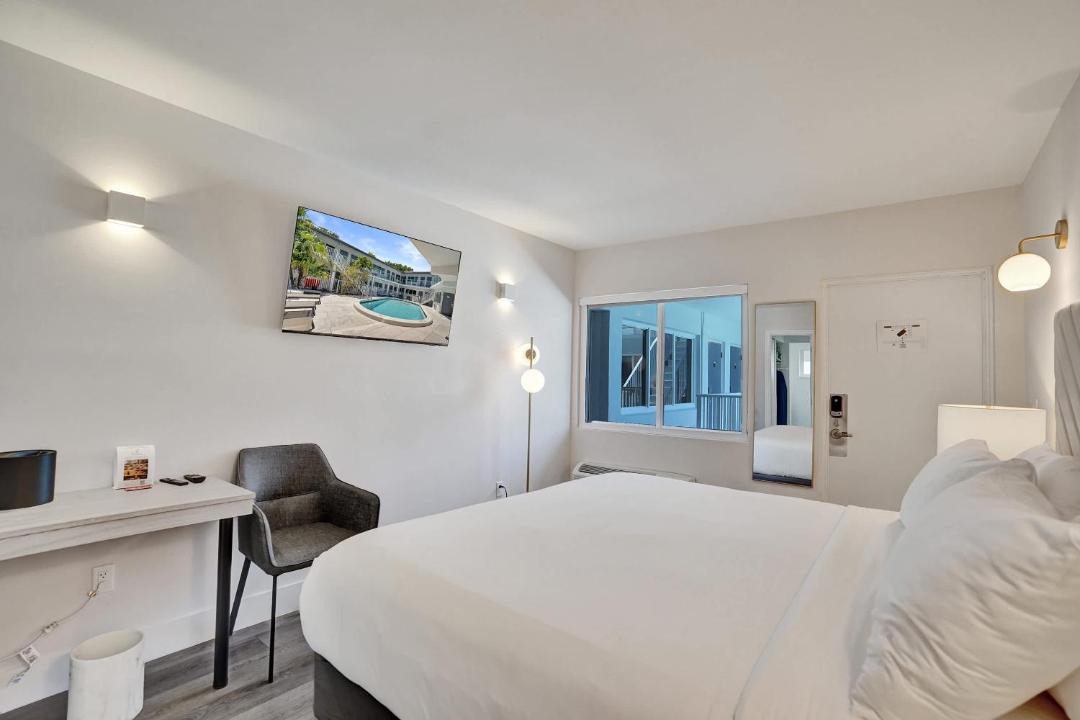 Photo of Bedroom in Galt Mile
