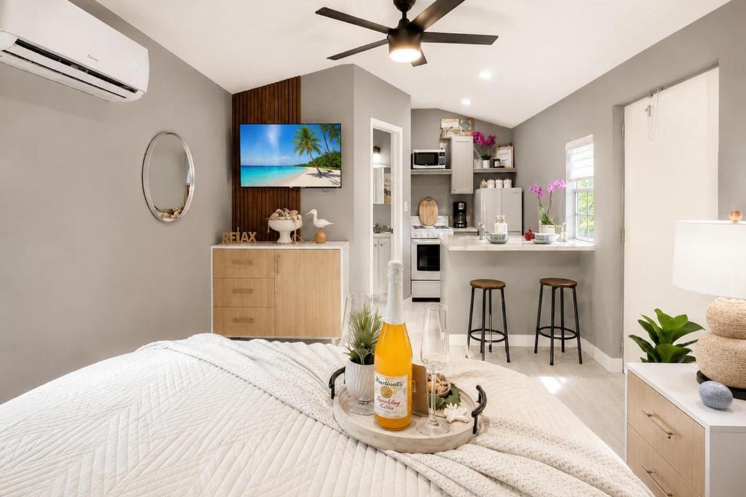 Photo of Bedroom in Miramar