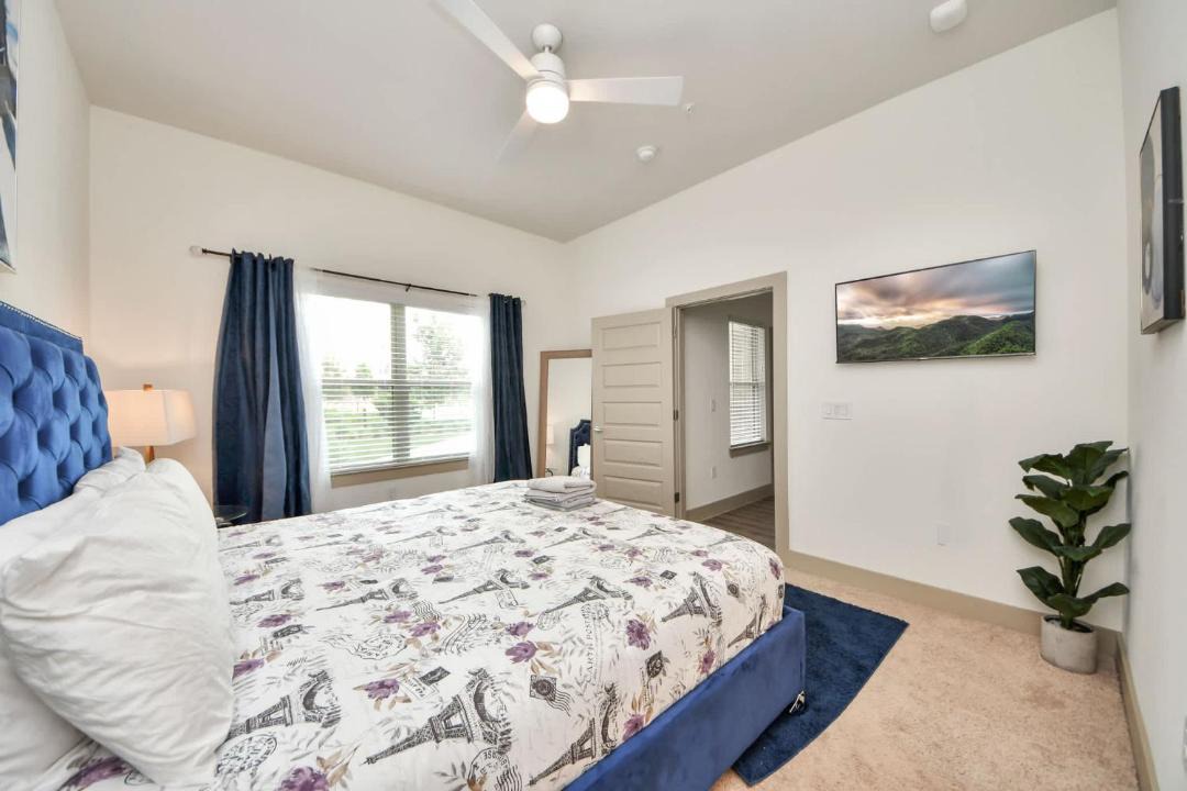 Photo of Bedroom in Addicks
