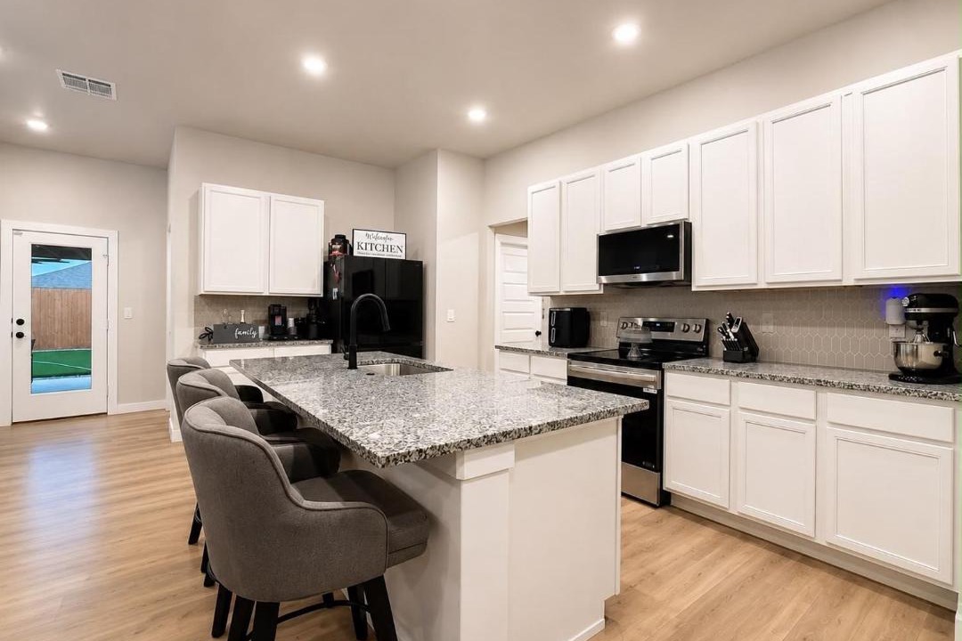 Photo of Kitchen in Midland