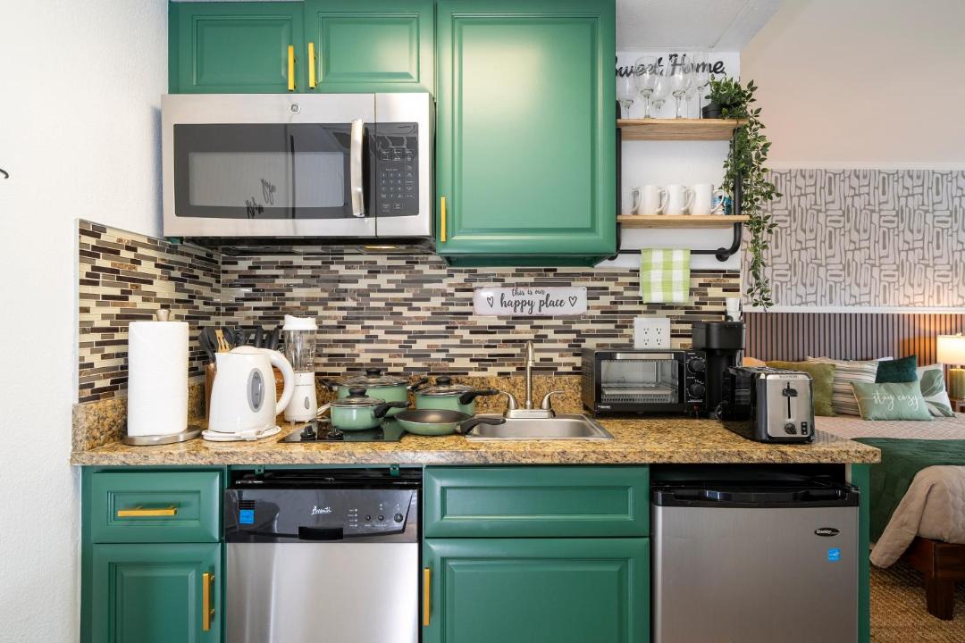 Photo of Kitchen in Florida Center