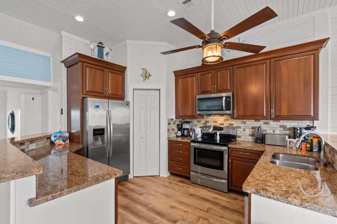 Photo of Kitchen in Galveston