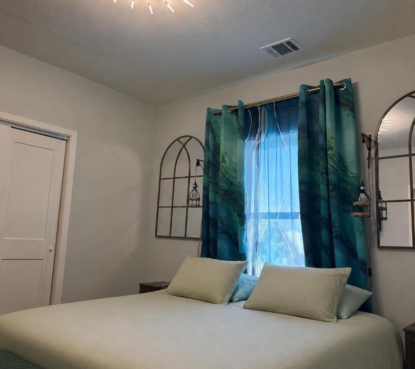 Photo of Bedroom in Galveston