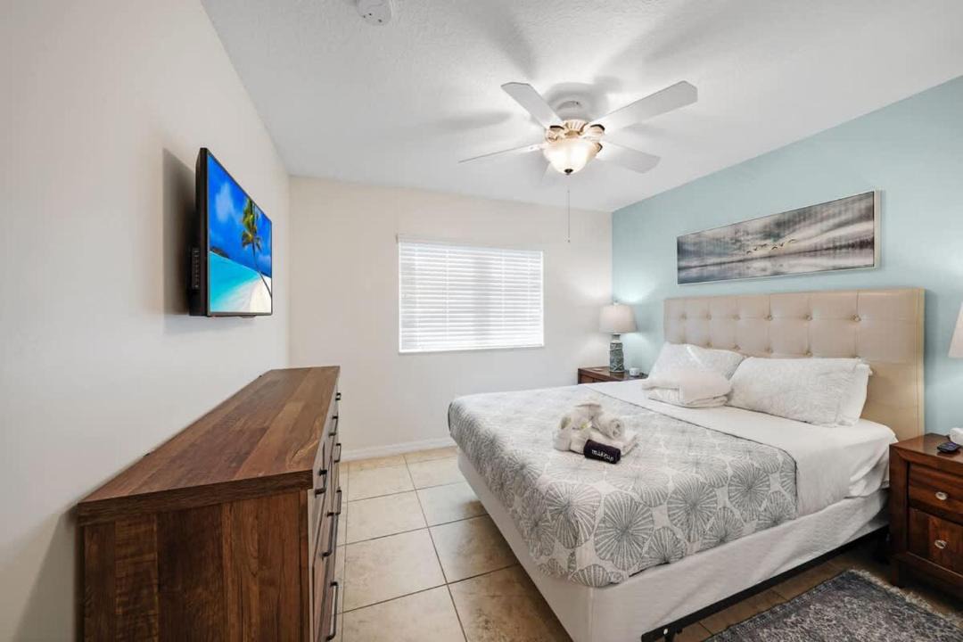 Photo of Bedroom in Cypress Point