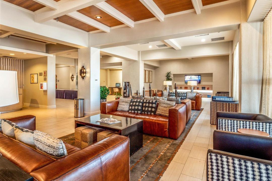 Photo of Livingroom in Albuquerque