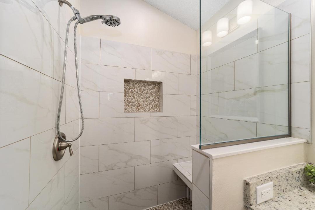 Photo of Bathroom in Duval