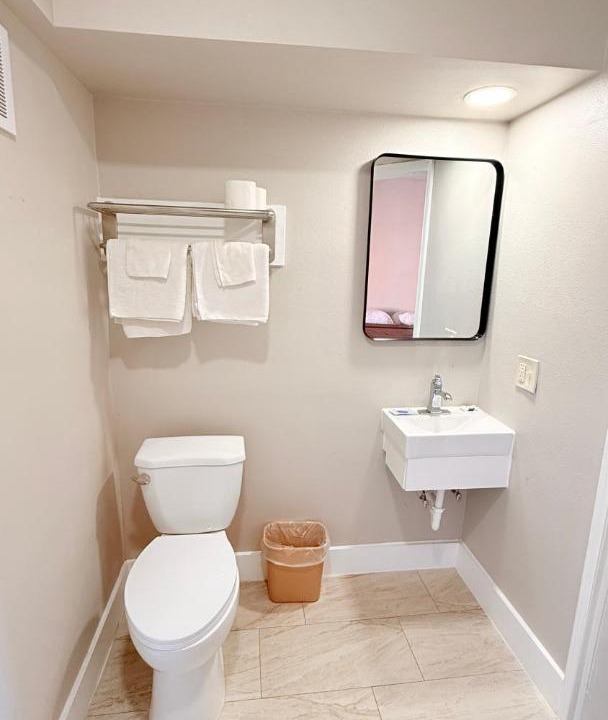 Photo of Bathroom in Galveston
