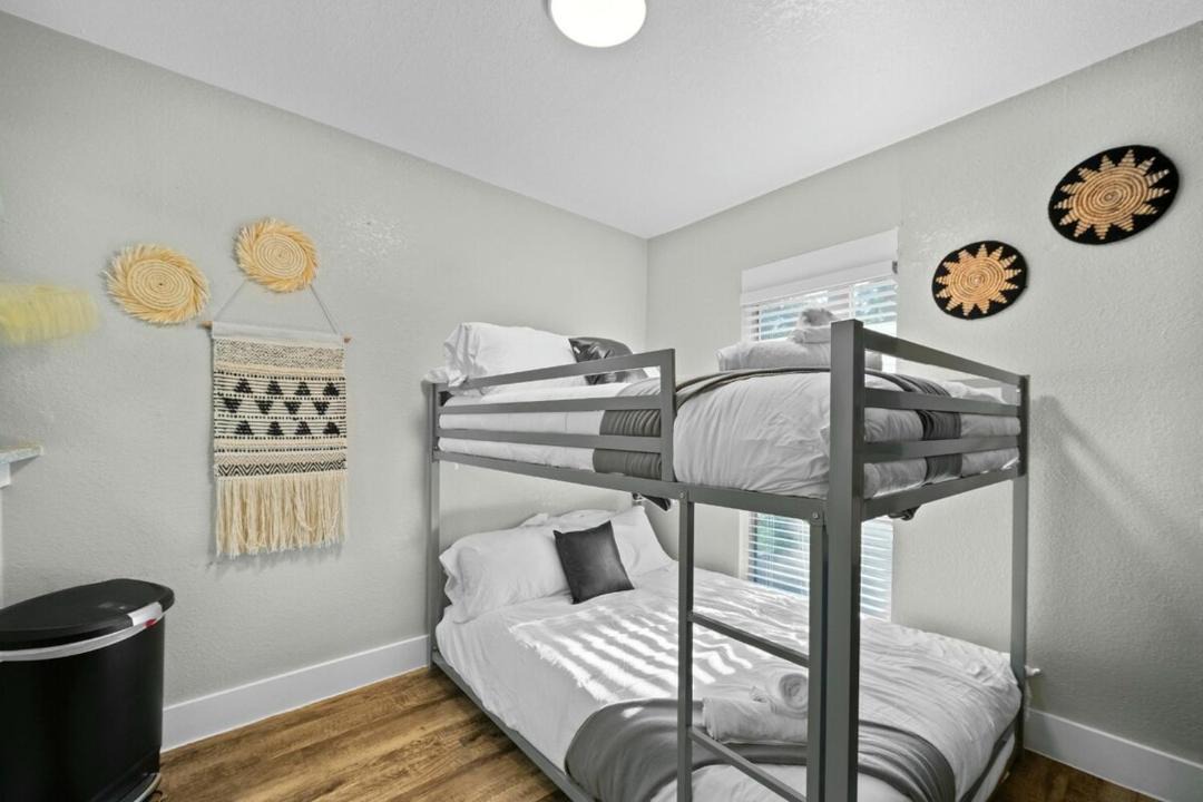 Photo of Bedroom in Arlington
