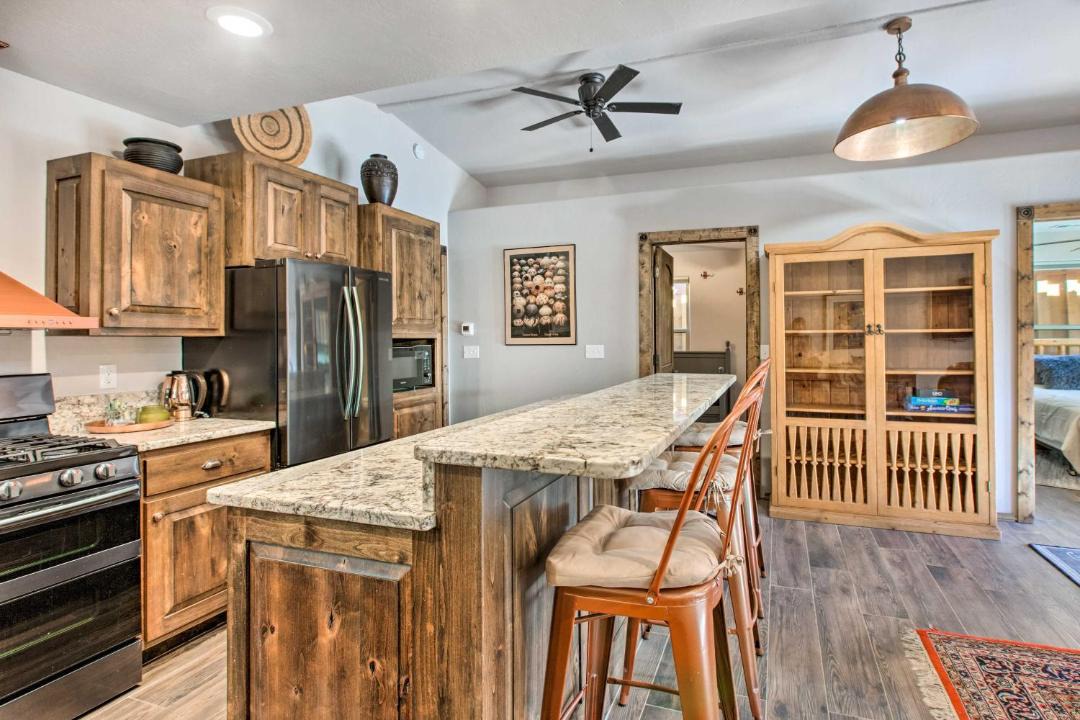 Photo of Kitchen in Red River