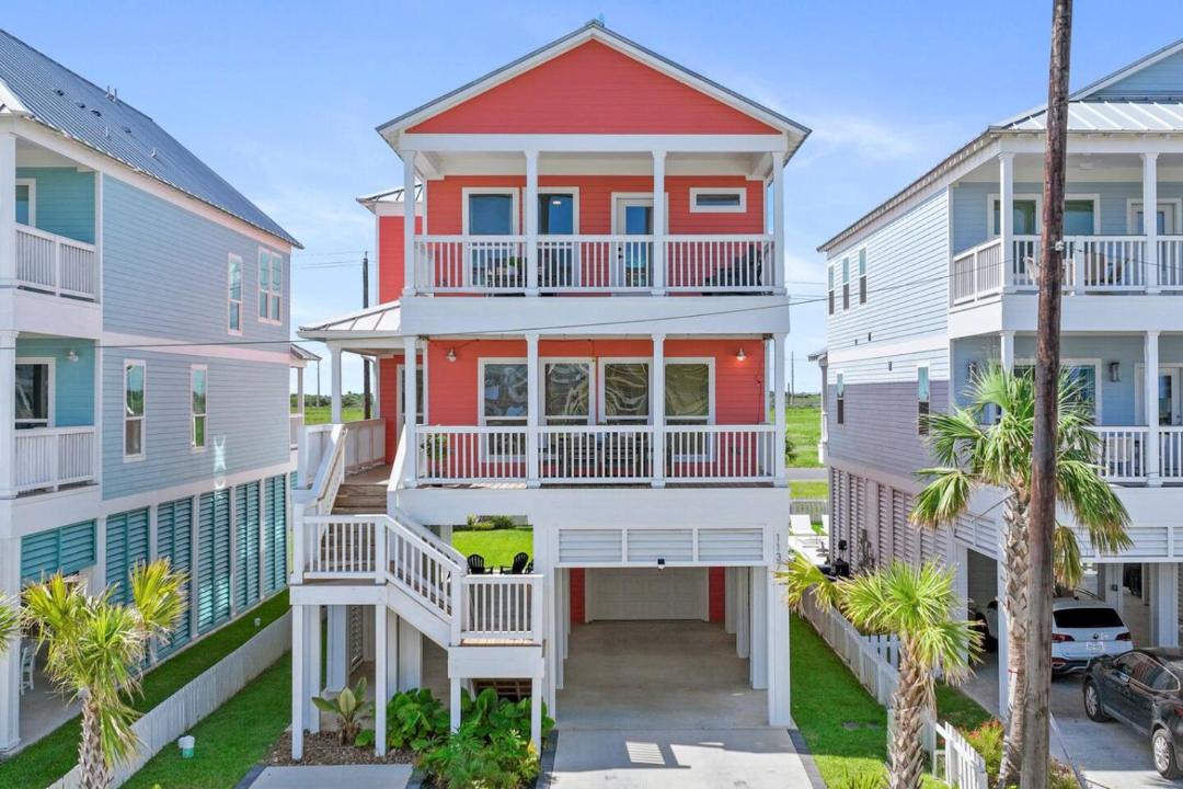 Photo of Others in Galveston