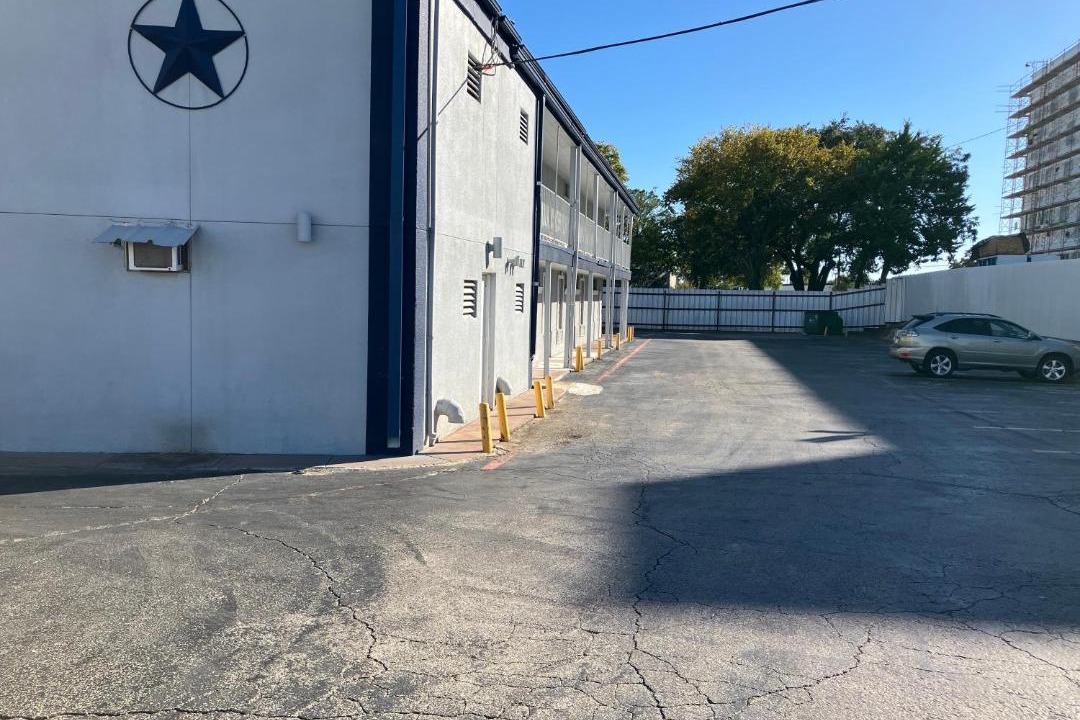 Photo of Others in South Arlington
