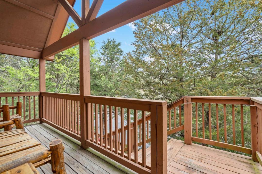Photo of Patio Balcony in Branson West