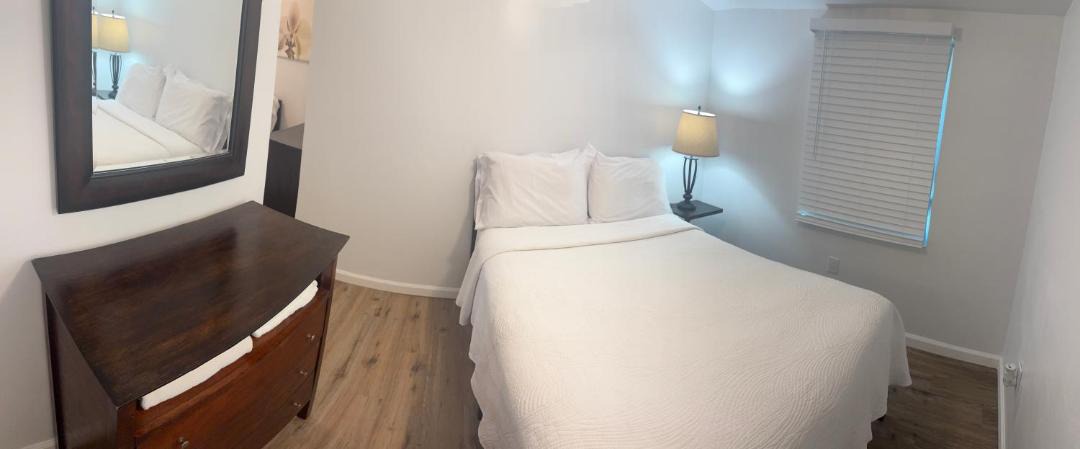 Photo of Bedroom in Pompano Beach