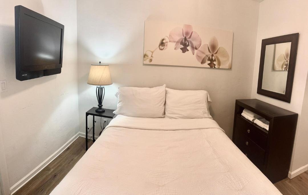 Photo of Bedroom in Pompano Beach