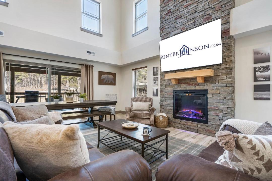 Photo of Livingroom in Hollister