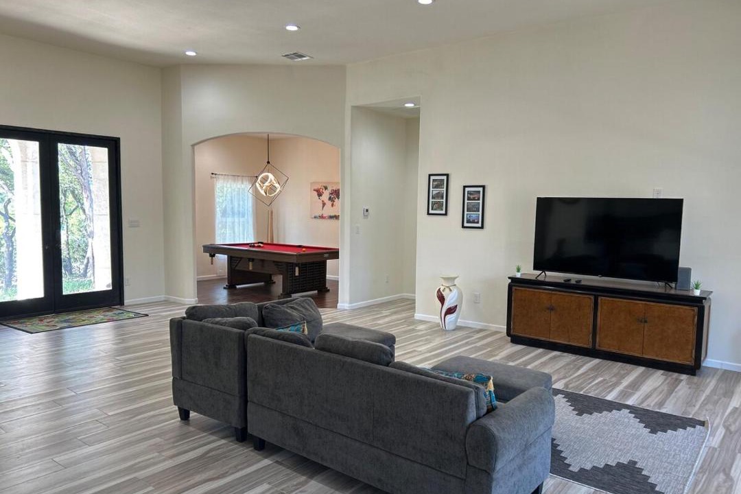 Photo of Livingroom in Canyon Lake