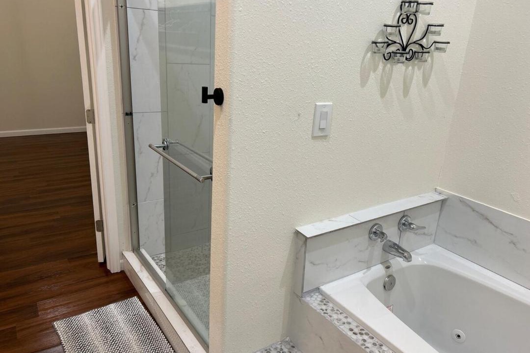 Photo of Bathroom in Canyon Lake