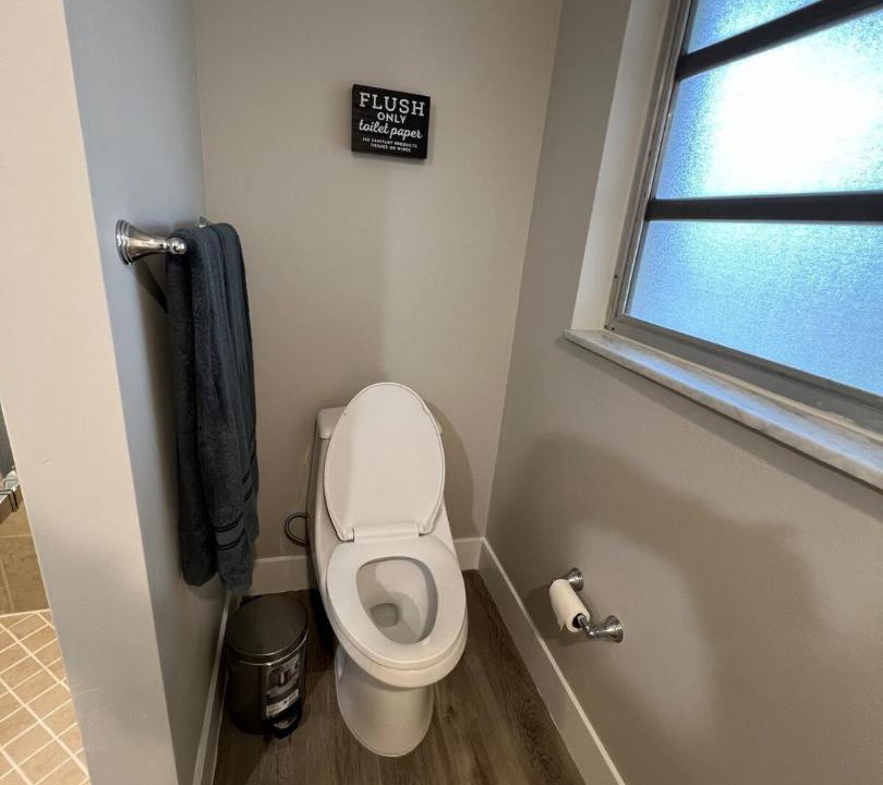 Photo of Bathroom in Venice Gardens
