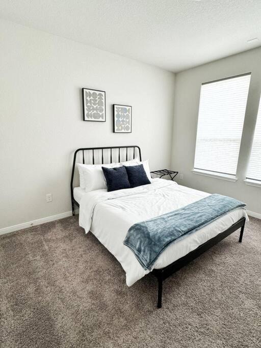 Photo of Bedroom in New Braunfels