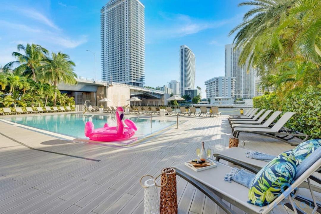 Photo of Others in Hallandale Beach