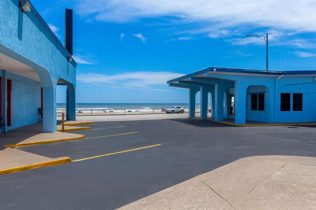 Photo of Others in Galveston