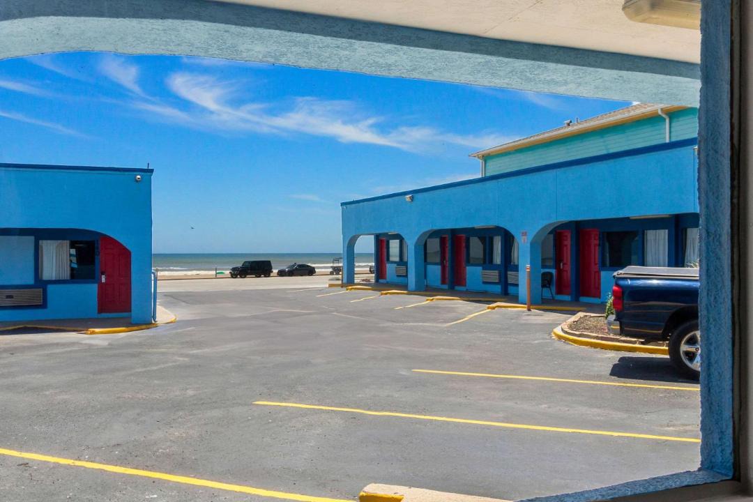 Photo of Others in Galveston