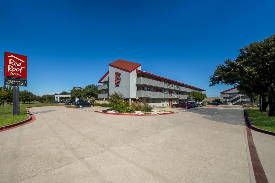Photo of Others in Las Colinas