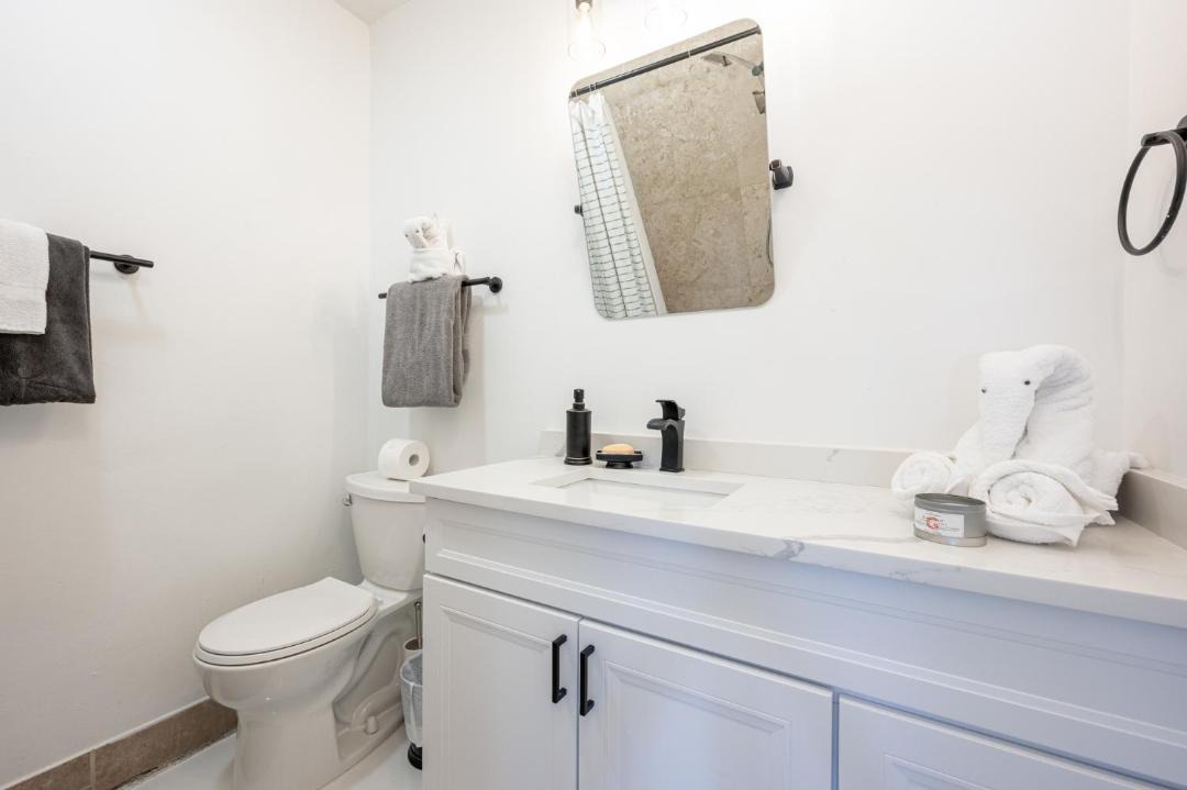 Photo of Others in Coral Ridge Isles